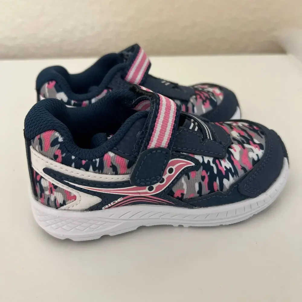 Saucony Ride 10 JR Navy Pink Camo Girls Sneakers Size 7W